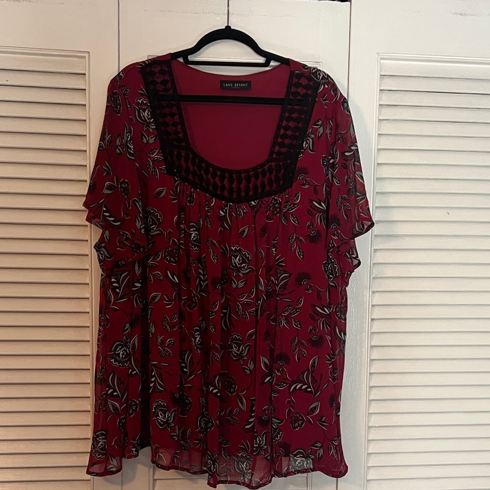 👚2/$15, 3/$18, 4/$20👚 Lane Bryant Top